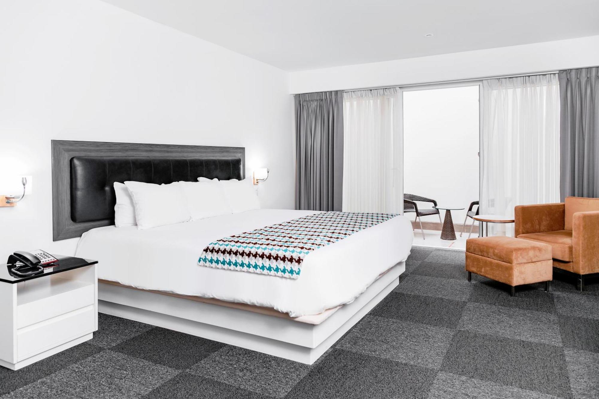Wyndham Costa Del Sol Hotel